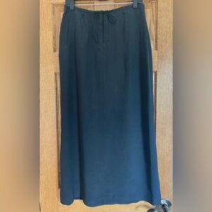 Ann Taylor Skirt w/Pockets! Black & White, Size 8 Fully Lined